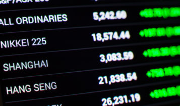 Asian stocks go edgy as tariff deadline arrives